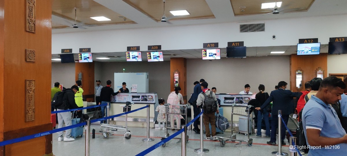photo 031-nepal-airlines-katmandou-delhi-41