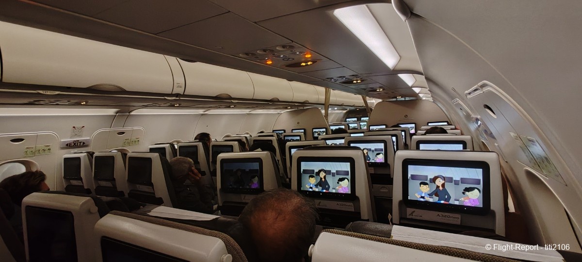 photo 032-gulf-air-delhi-bah-ist-98