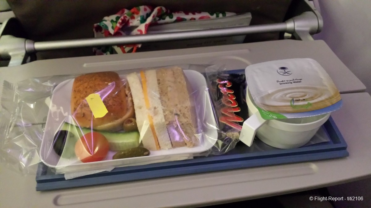 photo 025-saudia-dhaka-jeddah-cdg-47