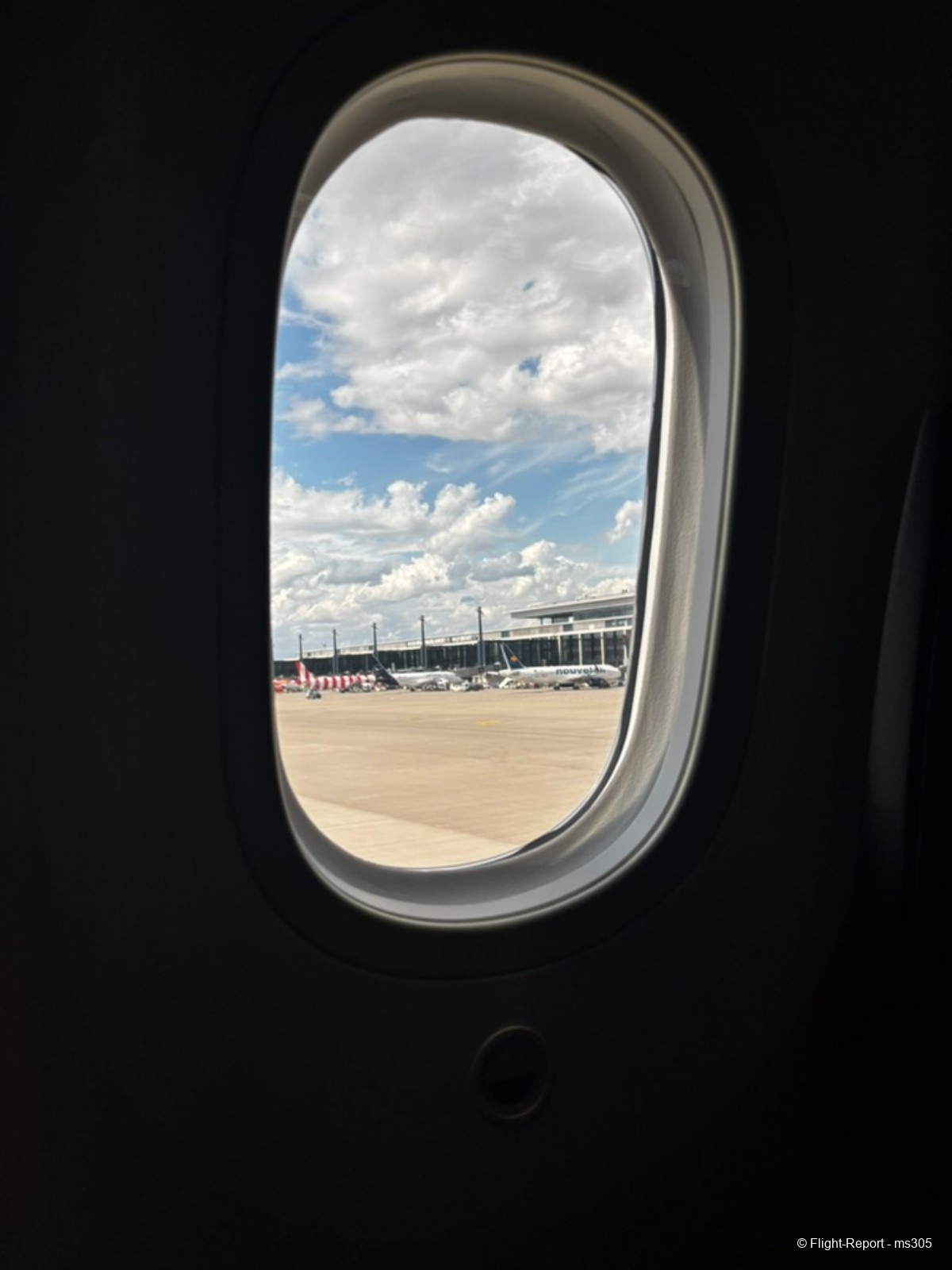 photo ae48e6d1-9ead-41b1-b065-a4fd56e40787_1_105_c