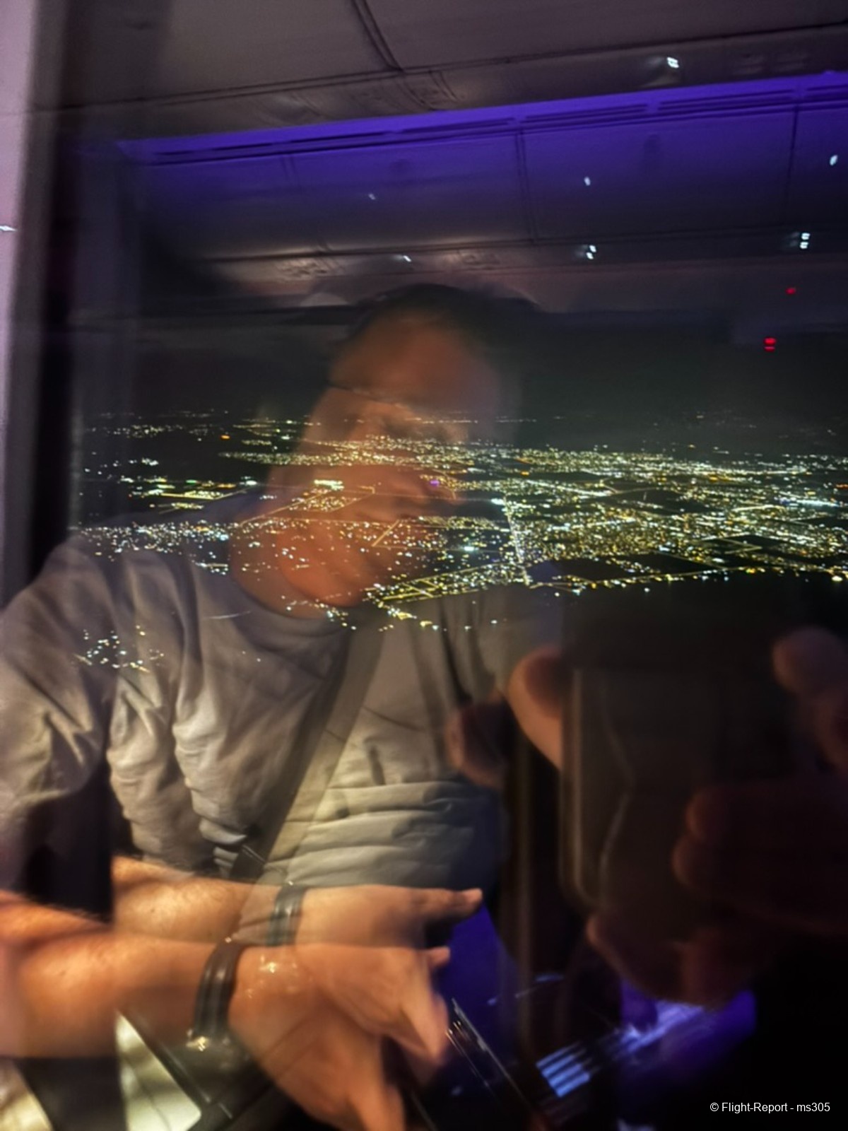 photo d9bd8d96-ea8f-4184-9334-cb67dd18412f_1_105_c