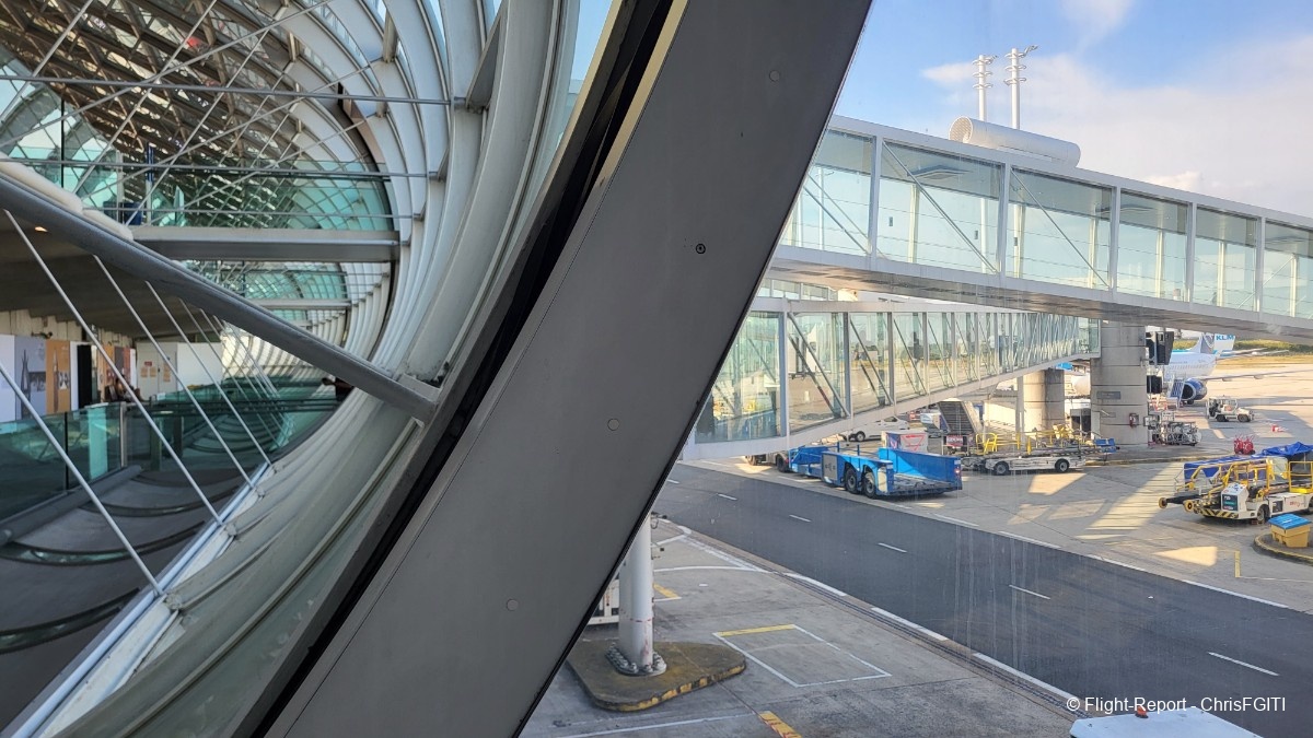 Tarom Bucharest → Paris