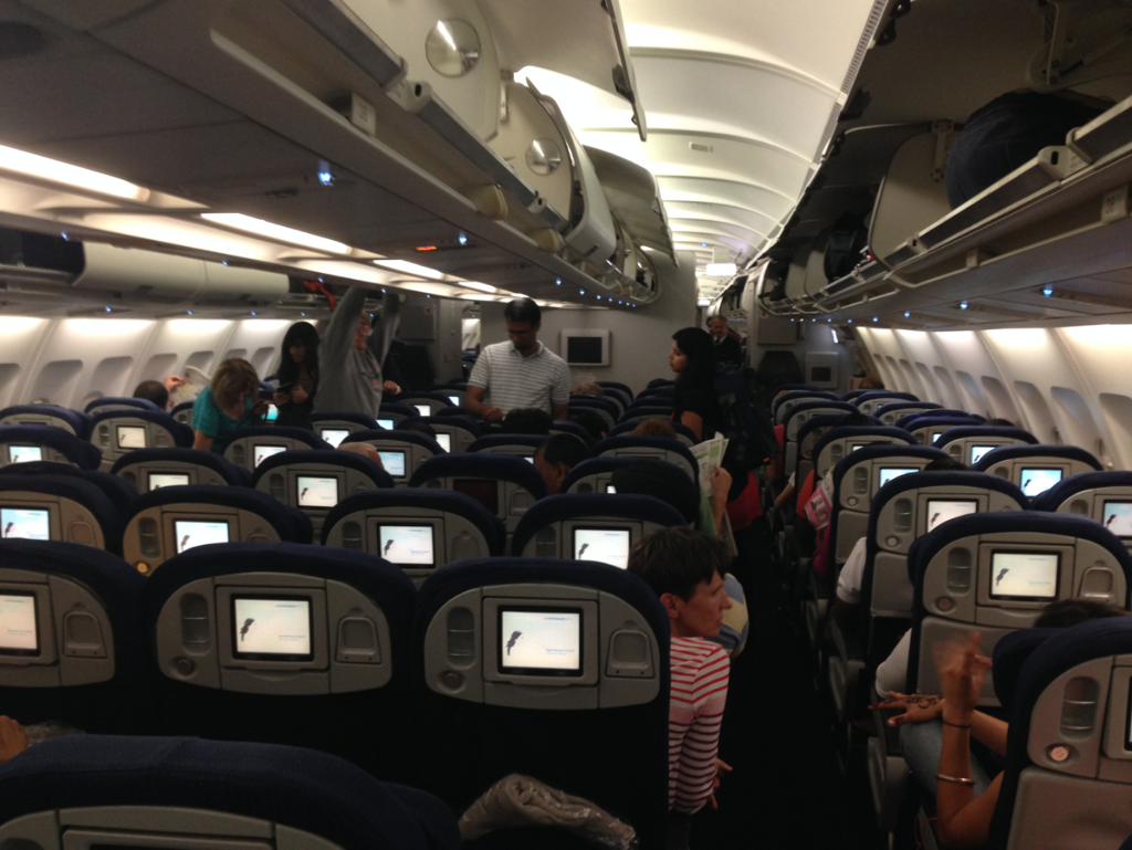 Review of Air France flight from New Delhi to Paris in Economy