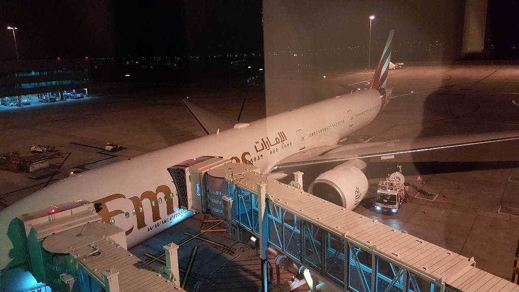 photo emirates-boarding-00a