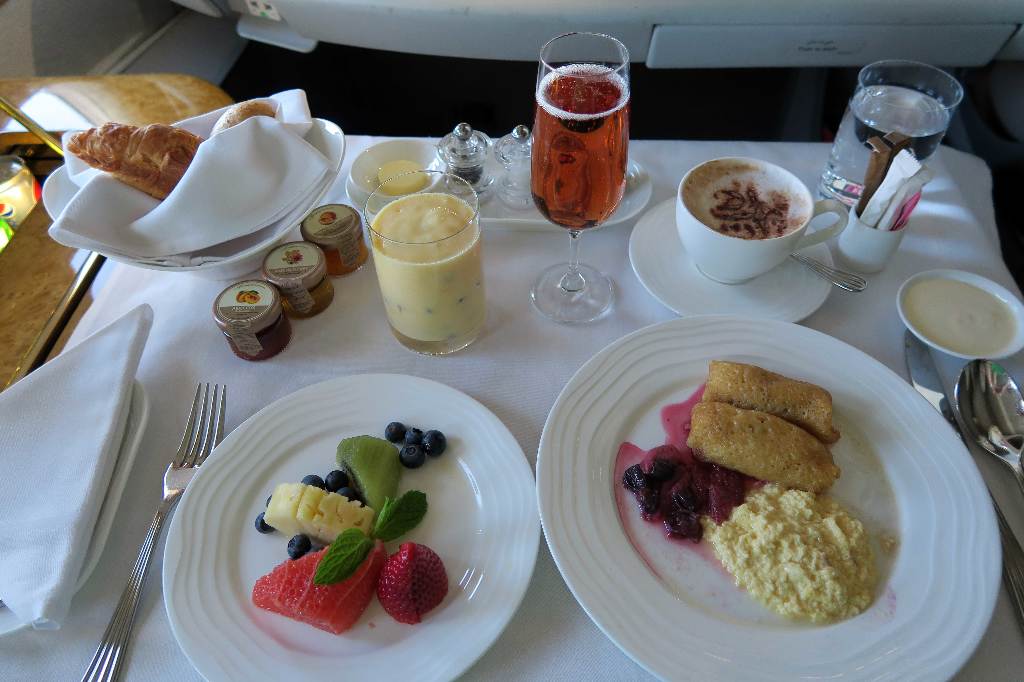 photo emirates-breakfast-2
