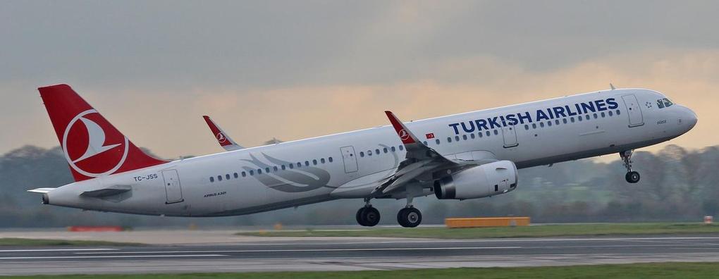 Review of Turkish Airlines flight from Manchester to Istanbul in Economy