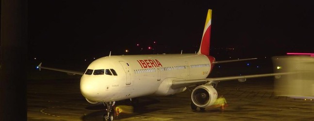 28853