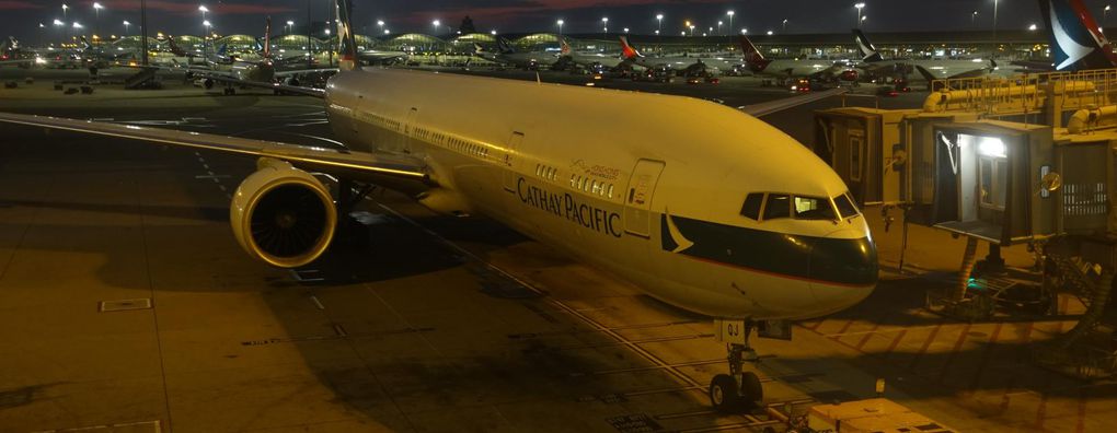 Review of Cathay Pacific flight from Hong Kong to Taipei in Economy