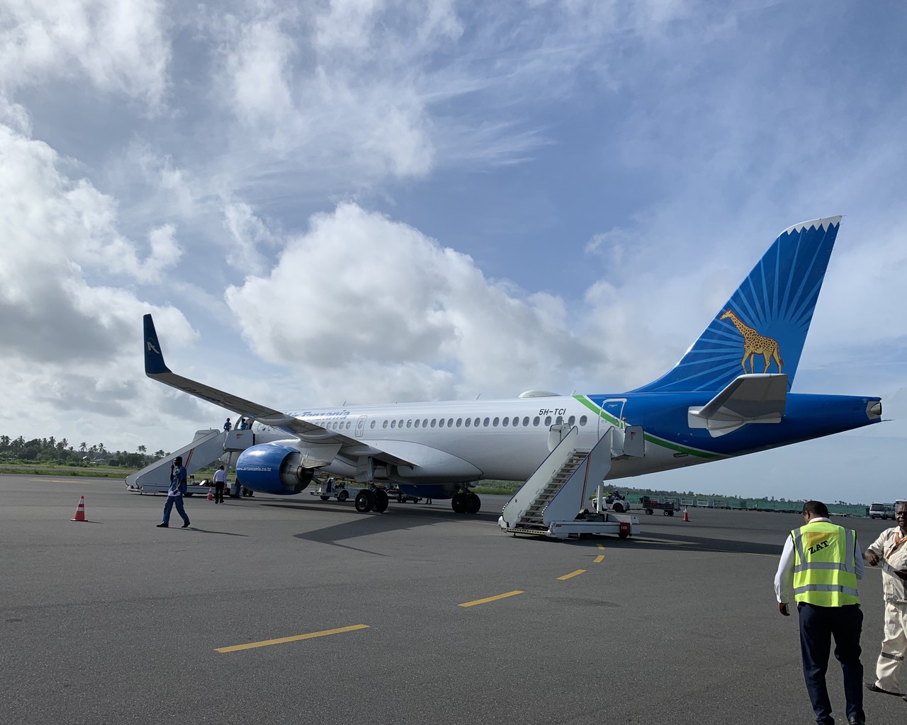 Avis du vol Air Tanzania Zanzibar → Dar es Salaam en Affaires