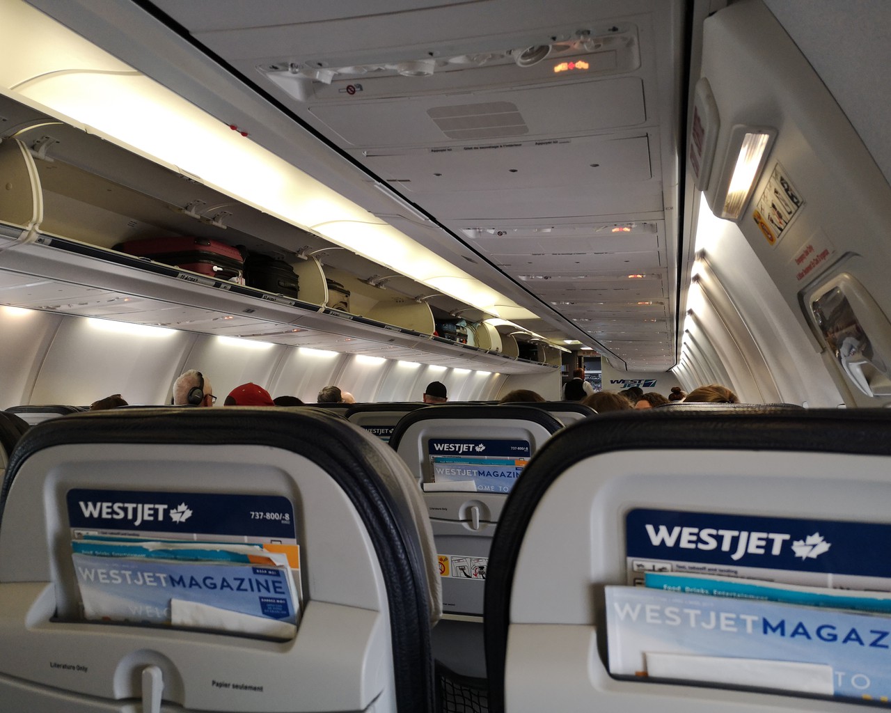 Review of WestJet flight from Vancouver to Kailua in Economy
