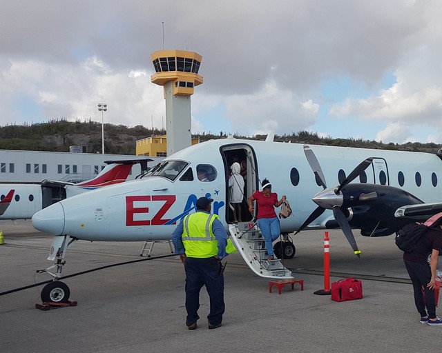 EZAir : 1 verified passenger reviews and photos