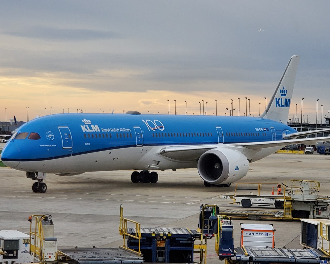 klm travel requirements to amsterdam
