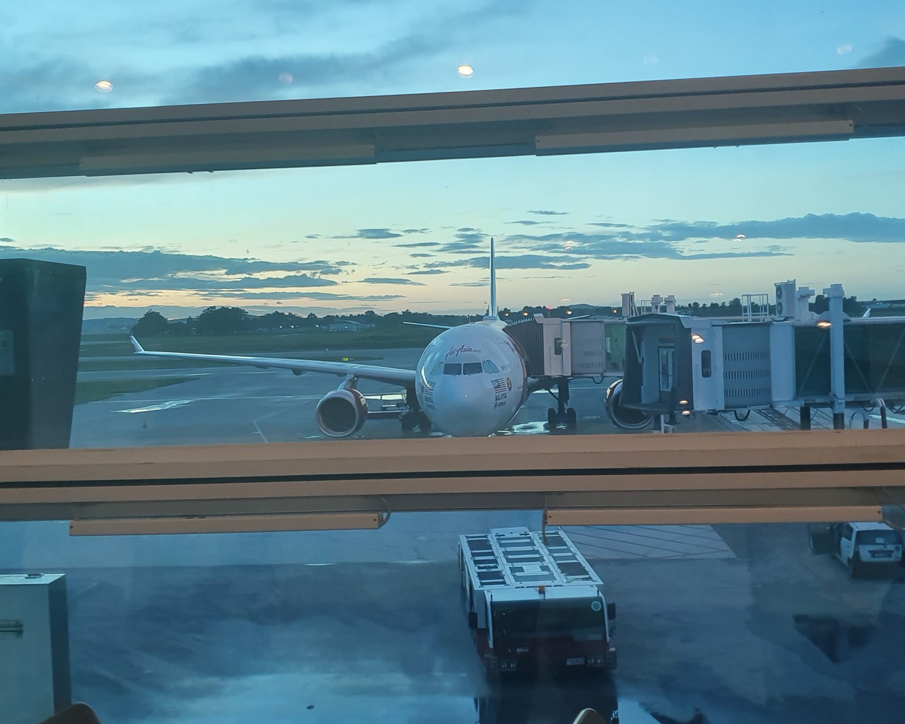 review-of-air-asia-x-flight-from-kuala-lumpur-to-seoul-in-economy