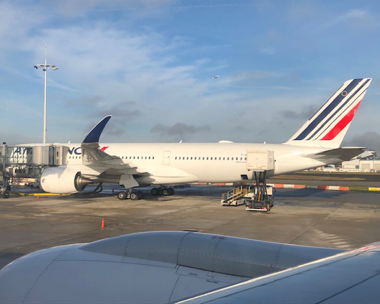 Review of Air France flight from Montreal to Paris in Economy