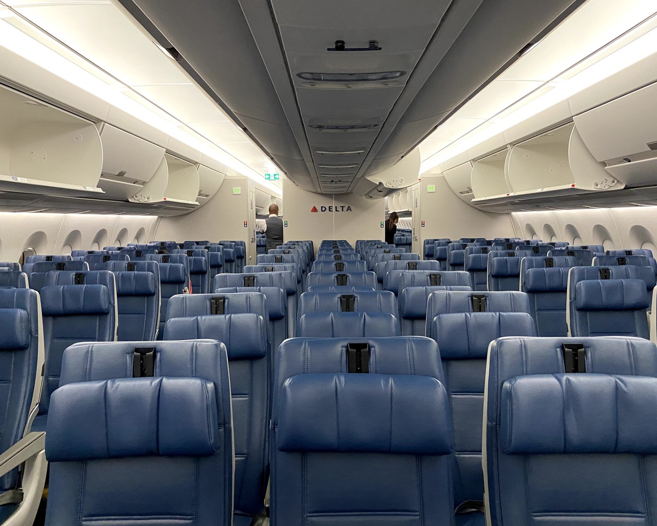 Review of Delta Air Lines flight from Atlanta to Seattle in Economy