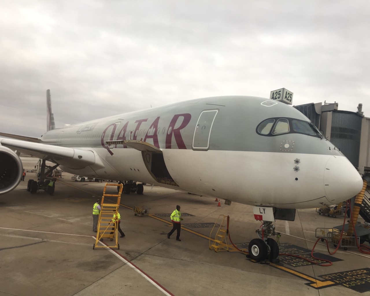 Review of Qatar Airways flight from Doha to Washington in Business