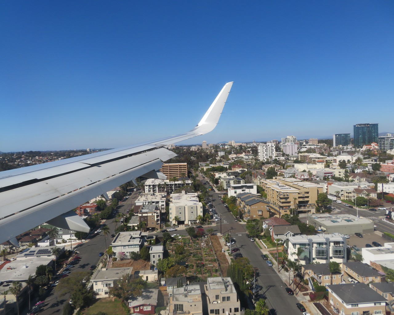 Review of American Airlines flight from Philadelphia to San Diego