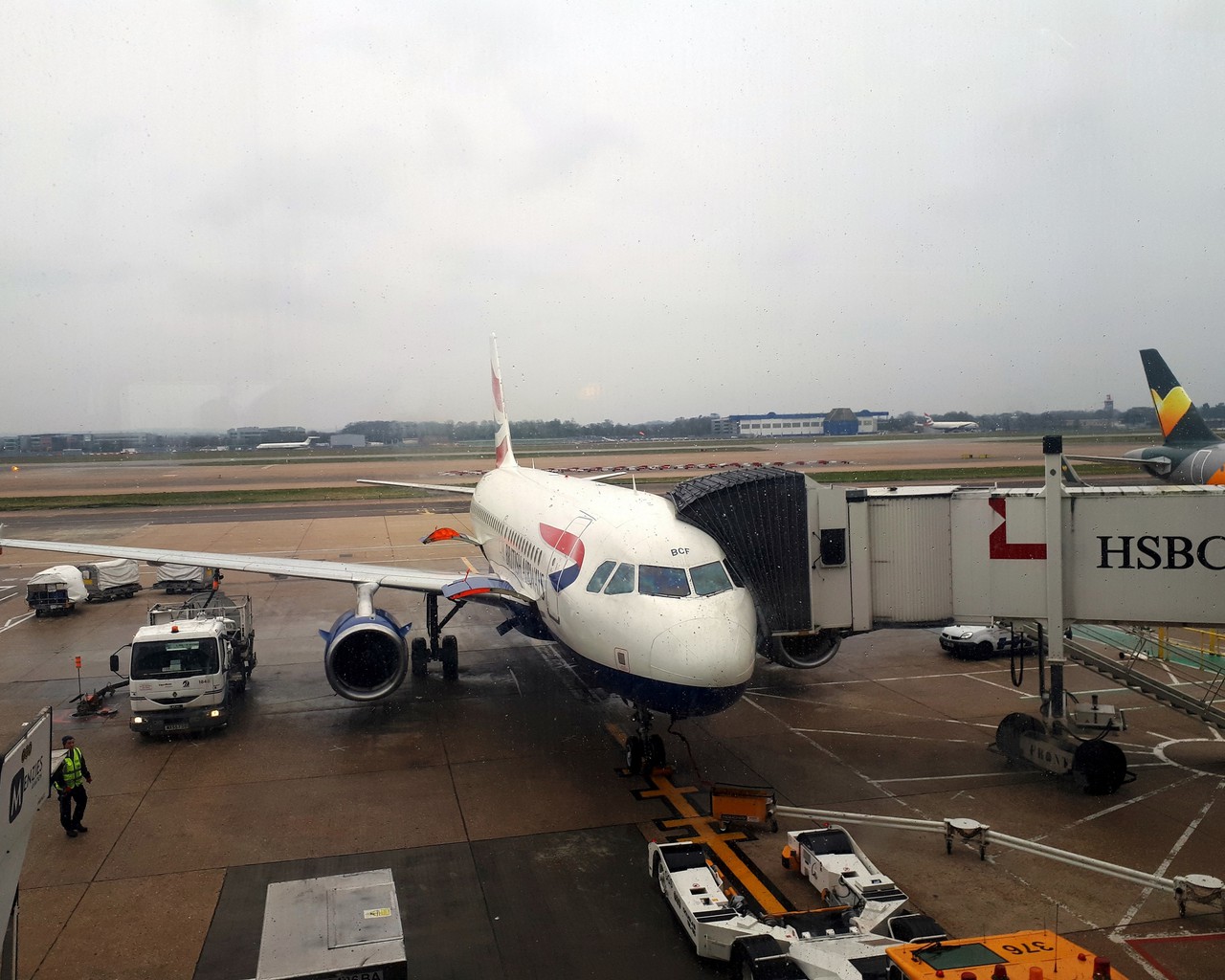 Review of British Airways flight from London to Lyon in Economy