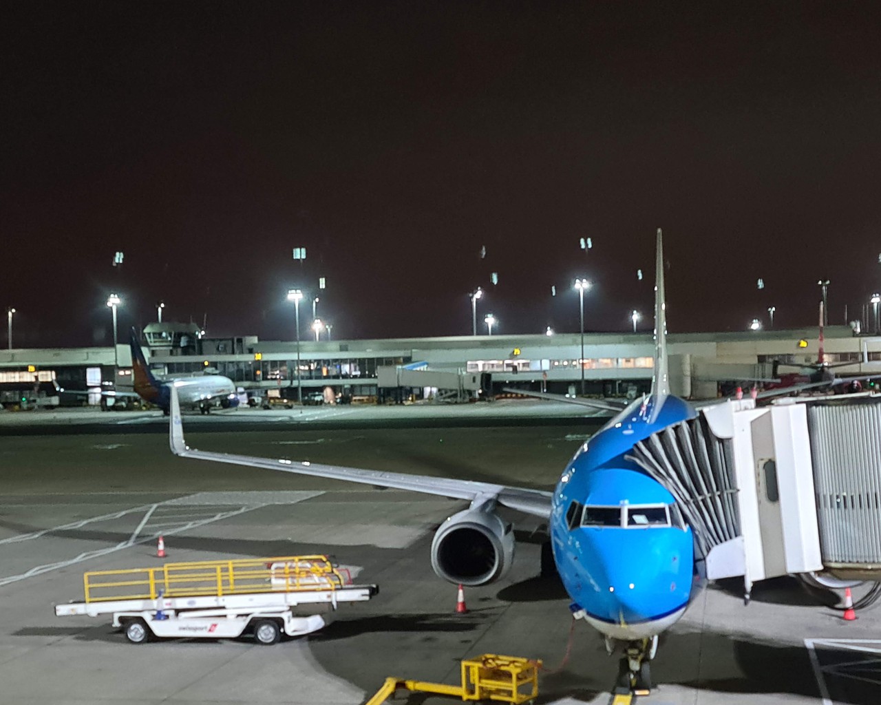 Review of KLM flight from Glasgow to Amsterdam in Premium Eco