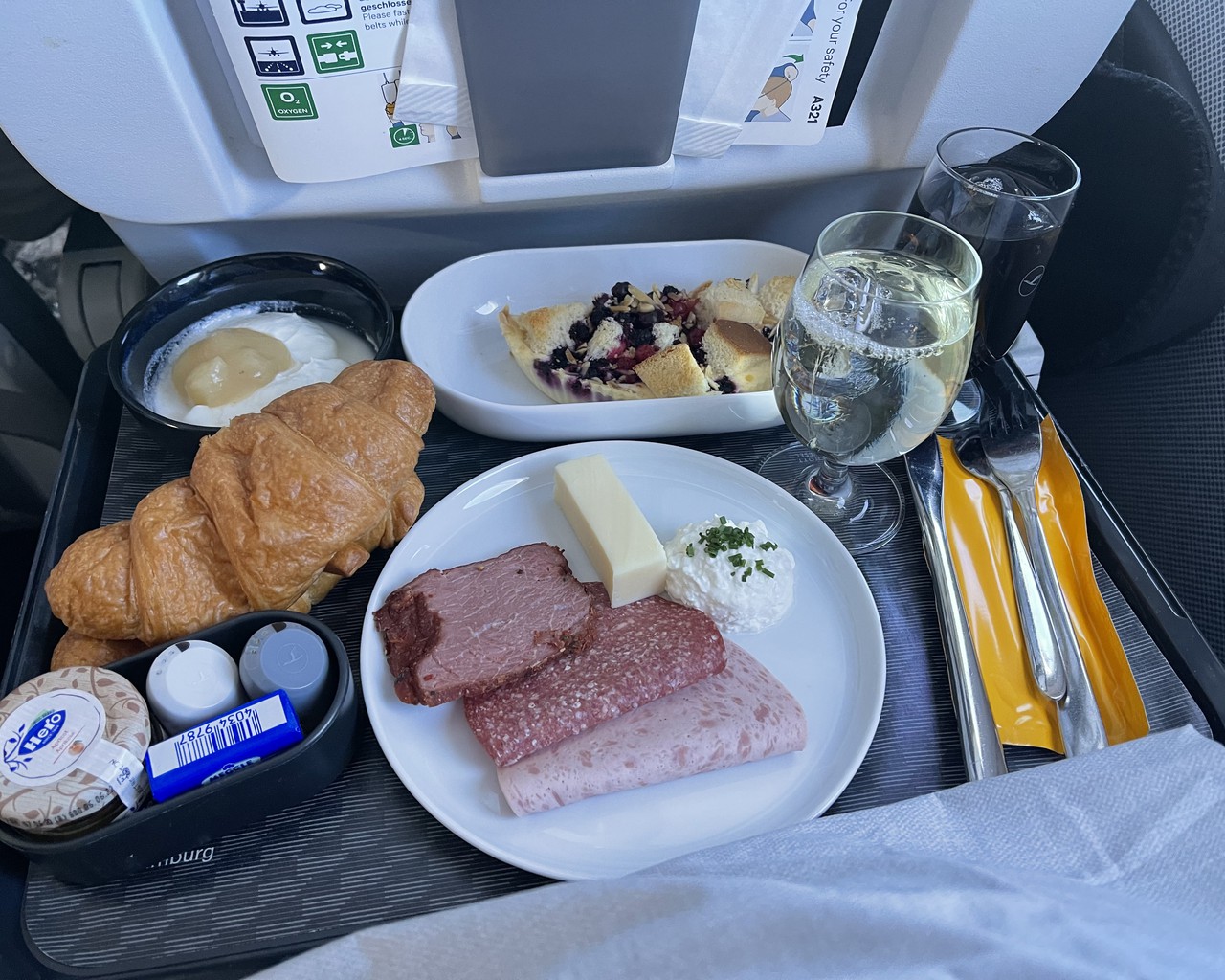 Review Of Lufthansa Flight From Munich To Tenerife Island In Business