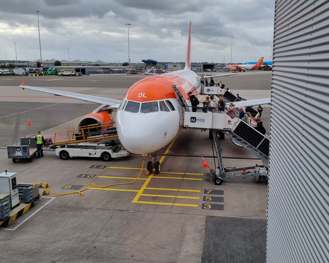 Review Of EasyJet Flight From Amsterdam To Liverpool In Economy