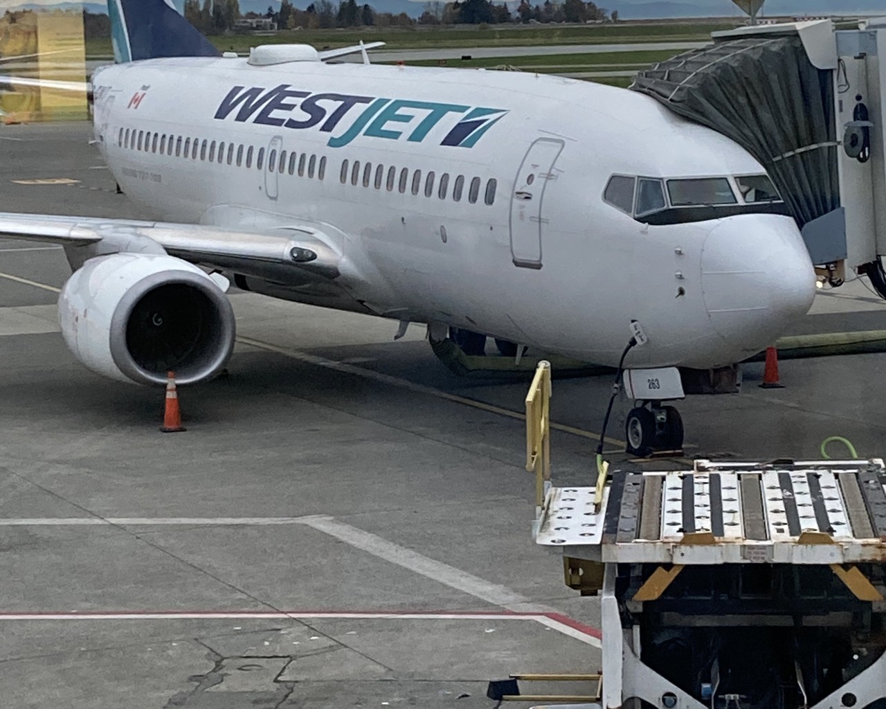 Review of WestJet flight from Vancouver to Calgary in Economy