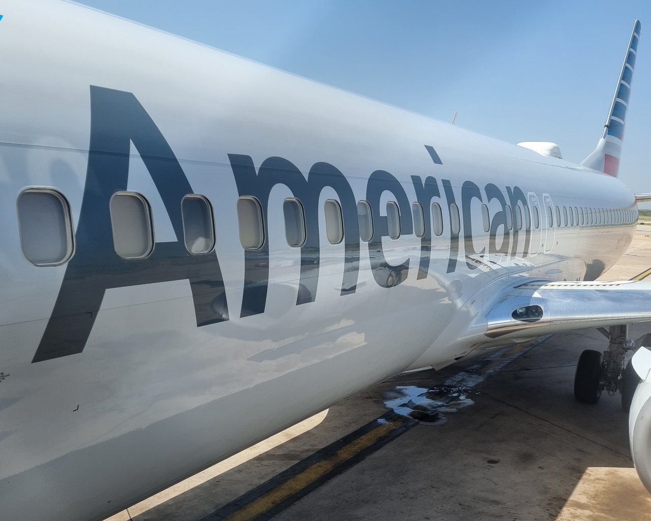 Travel experience − Travel information − American Airlines