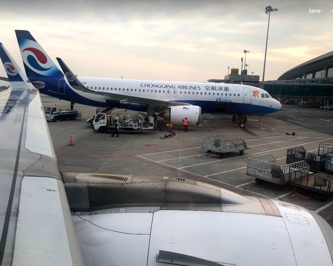 Review of Chongqing Airlines flight from Guangzhou to Chongqing in Economy