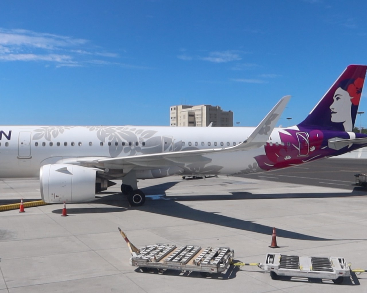 Trip Report: Honolulu to Los Angeles in Hawaiian Airlines Extra