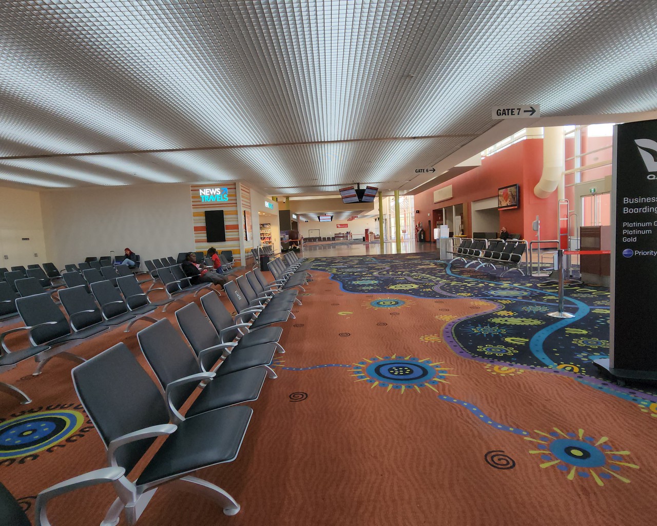 Review of Qantas flight from Alice Springs to Sydney in Economy