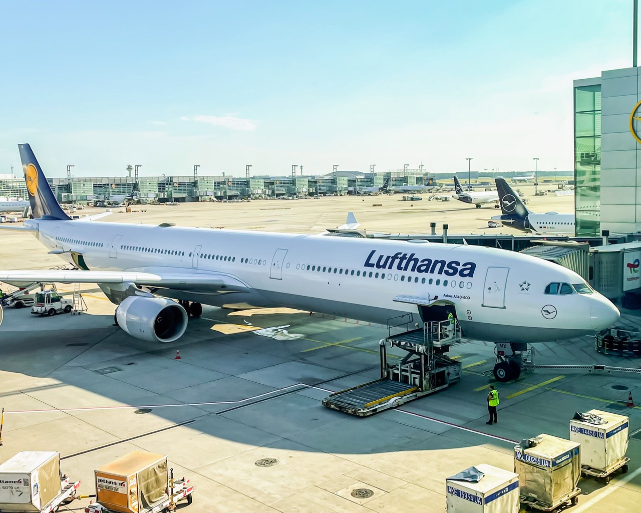 Lufthansa Flight From Frankfurt To Lagos Today flight-report.com