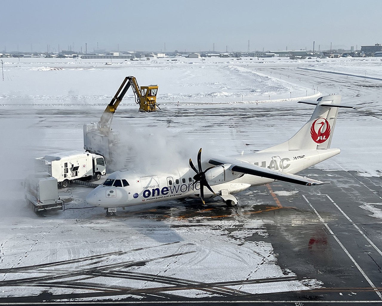 Review of Japan Airlines flight from Sapporo to Ōzora in Economy