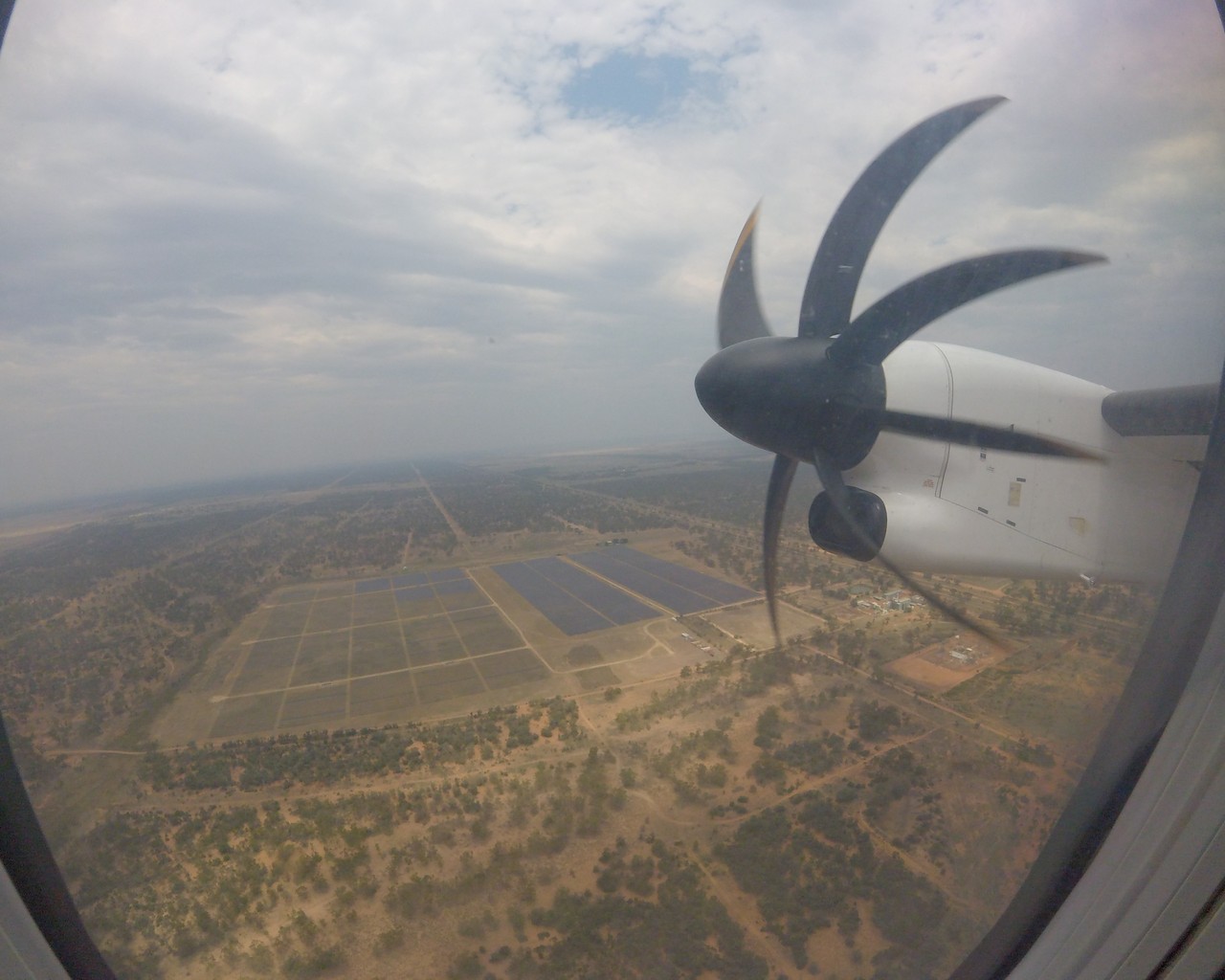 Review of QantasLink flight from Brisbane to Longreach in Economy