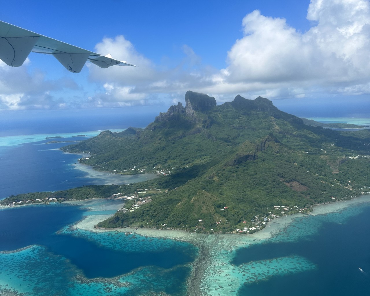 Review of Air Tahiti flight from Bora Bora to Papeete in Economy