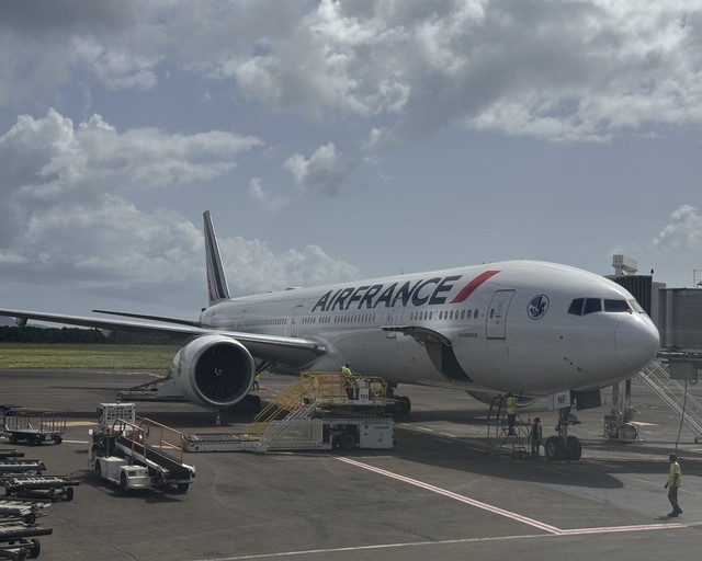73715