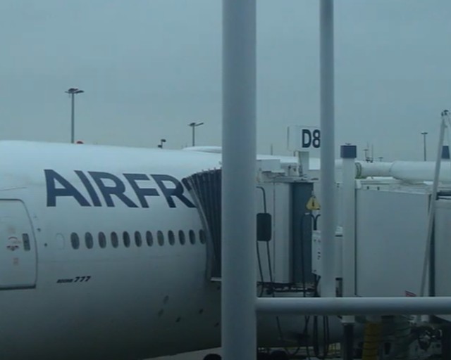 73733