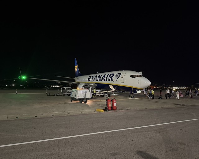 73886