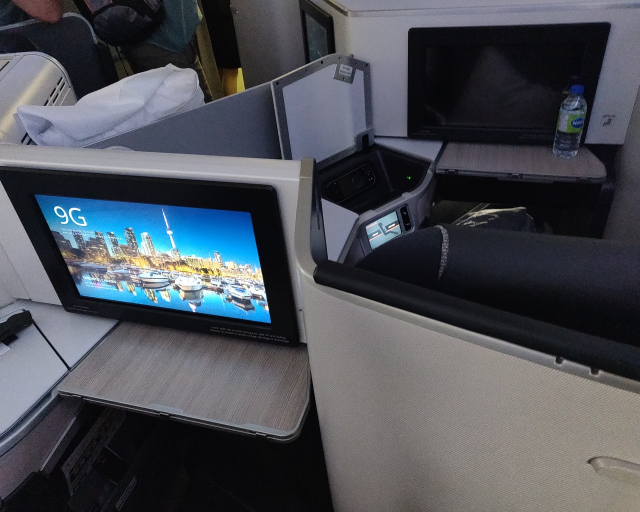 Review of Air Canada flight from Zurich to Toronto in Business