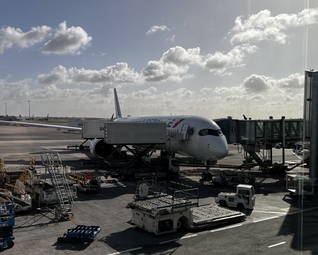 74776