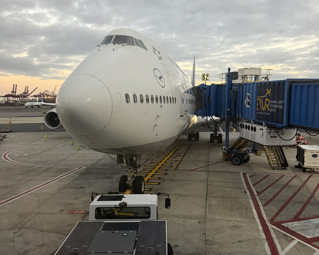 Review of Lufthansa flight from Newark to Frankfurt in Business