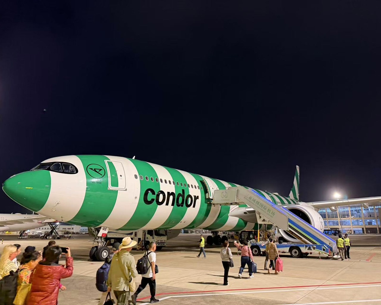 Review of Condor flight from Sanya to Bangkok in Business